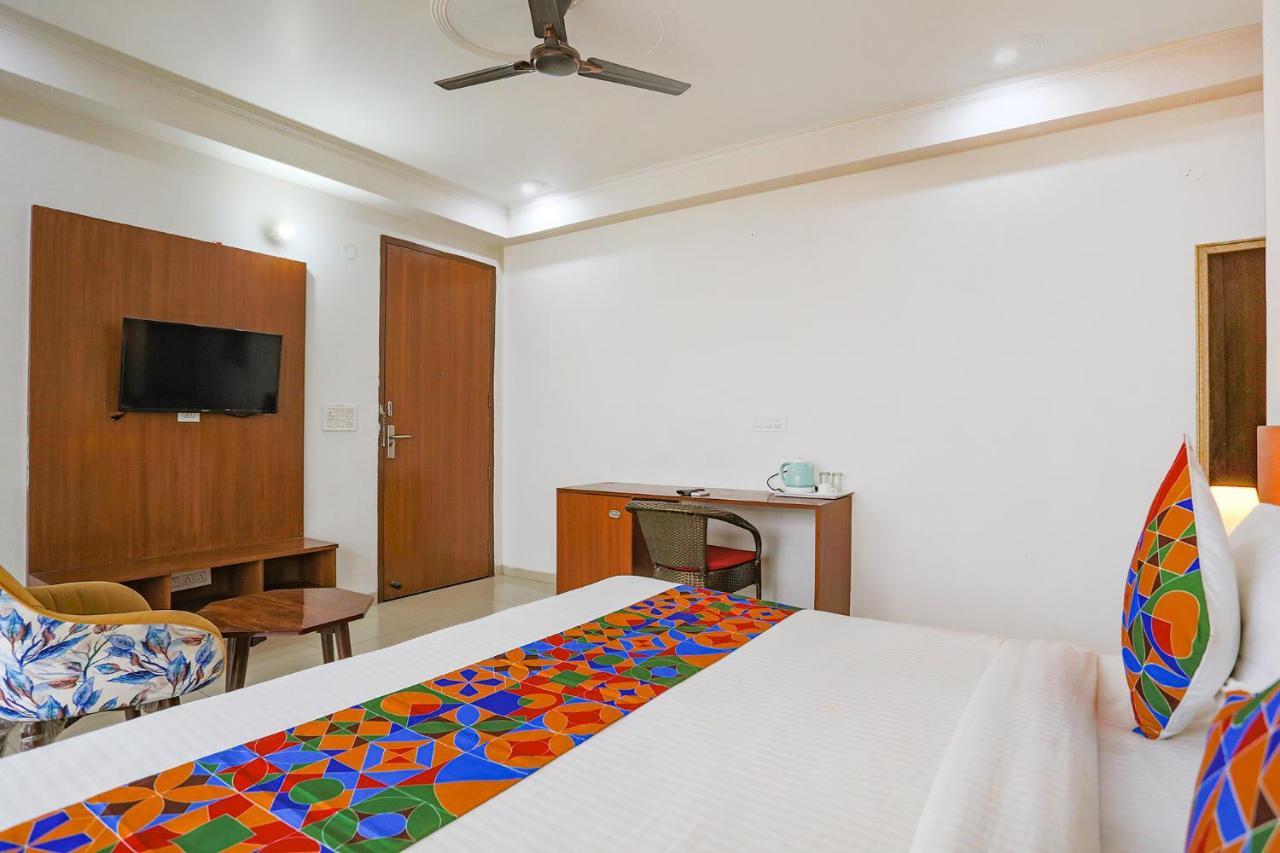 Fabhotel Rejoice Venture 52 غورغاون المظهر الخارجي الصورة